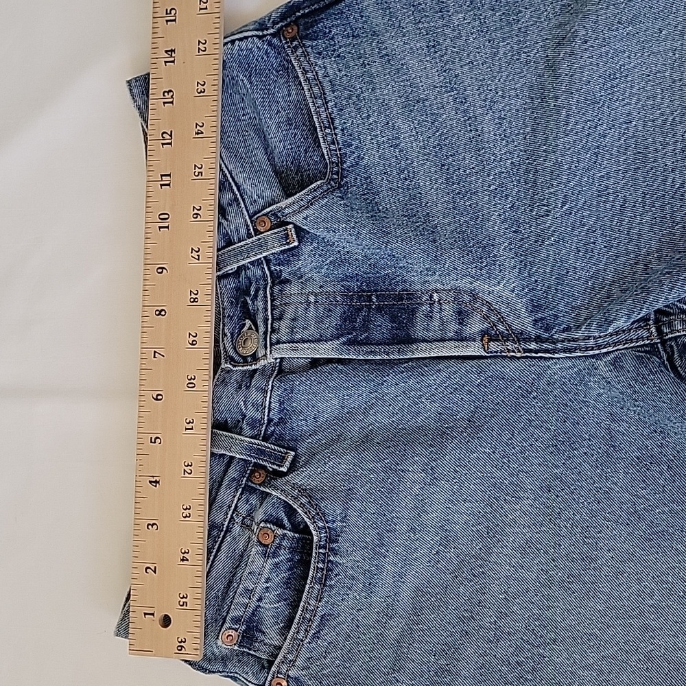Levi's 501 Womens Jeans 26 Waist 30 Length Leather Patch Big L Tag 100% cotton - Picture 11 of 11